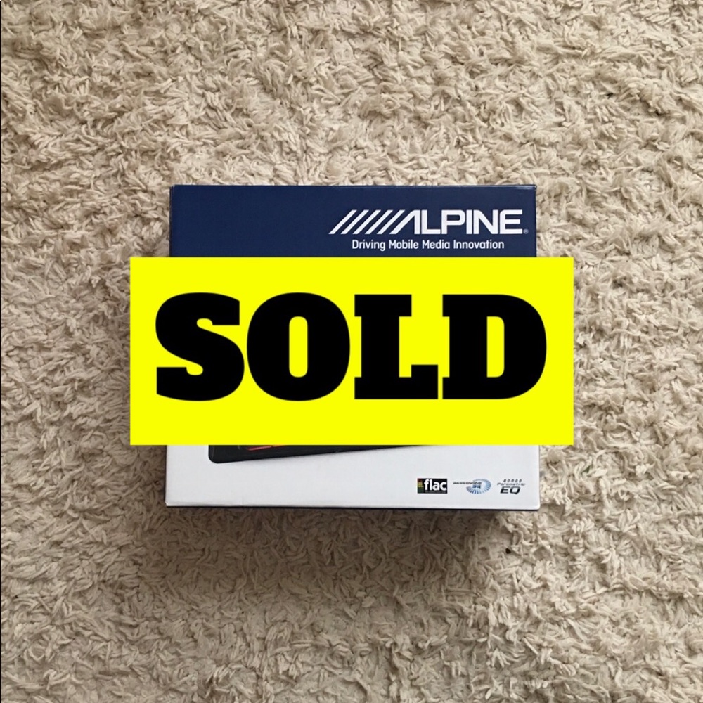 SOLD NEVER USED Open-Box Alpine CDE-170 Single Din Stereo